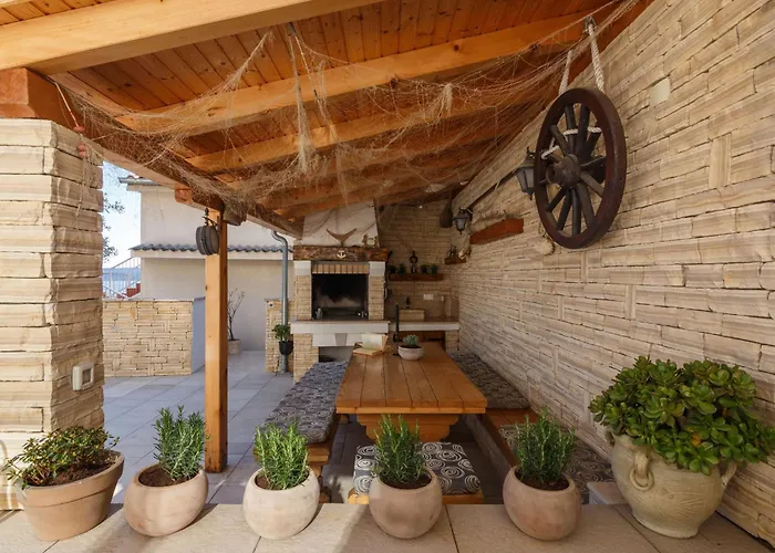 Holiday home Maro By Interhome